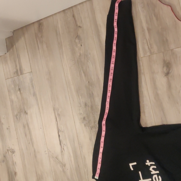 H&M Crew Neck - THE BEST PRESENT EVER - Picture 6 of 6